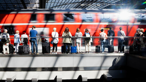 Deutschlandticket: Die Folgen des 49-Euro-Tickets für den Nahverkehr
