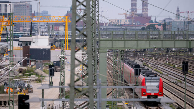 Deutsche Bahn: Nach Sabotage bei der Bahn: „Massive Investitionen in die Sicherheit“ nötig