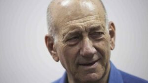 Israel: 17.000 Euro wegen übler Nachrede: Ex-Regierungschef Olmert muss Netanjahu Entschädigung zahlen