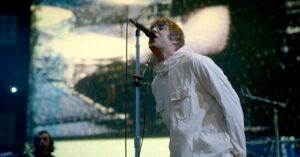 Liam Gallagher - Knebworth 22