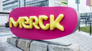 F&E: Merck-Aktie im Minus: Merck will im Bereich Healthcare Produktivität in Forschung und Entwicklung verdoppeln