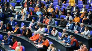 Reform: Bundestag beschließt neues Bürgergeld mit breiter Mehrheit