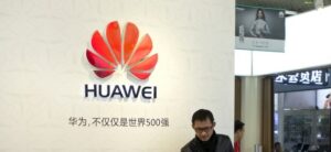 Inakzeptables Risiko: Sorge um Nationale Sicherheit: USA verbieten Huawei-Geräte