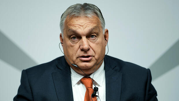 Ukraine-Krieg: Ungarns Regierungschef Orban: Merkel hätte Ukraine-Krieg verhindern können