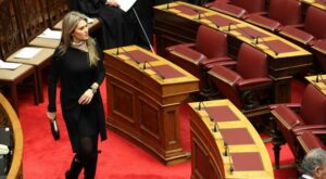 Griechische Parlamentswahlen: Der Korruptionsskandal um Eva Kaili erschüttert Athen