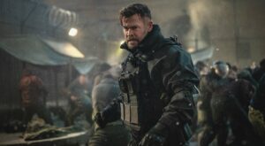 Besser als Marvel: Chris Hemsworth schwärmt von riskanter Netflix-Action in „Extraction 2“