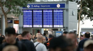 Flugreisen: Aufsichtsbehörde registriert 60 Prozent mehr Beschwerden über Airlines
