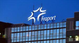 Winterwetter: Fraport-Aktie: Flugausfälle am Frankfurter Airport wegen Glatteis