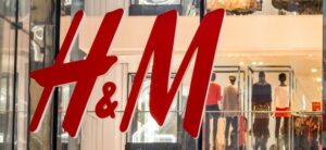 "Neutral": H&M-Aktie in Grün: Goldman Sachs stuft H&M hoch