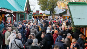 Ifo-Umfrage: Unternehmen stellen trotz drohender Winterrezession mehr Personal ein