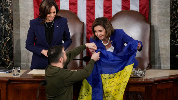 Ukraine – Die Lage am Morgen: Selenski bedankt sich vor US-Kongress für Unterstützung – „Die Ukraine ist gesund und munter“