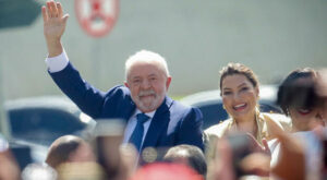 Brasilien: Links-Politiker Lula als brasilianischer Präsident vereidigt