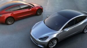 Unterhaltung: NASDAQ-Wert Tesla-Aktie: Neues Update bringt Steam und Apple Music in Teslas