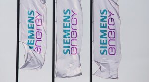 Siemens Gamesa: Siemens Energy-Aktie dreht ins Plus: Deutsche Bank belässt Einstufung von Siemens Energy auf