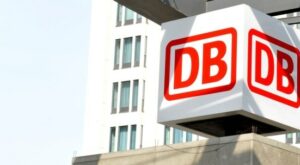 Dieser Zug fällt aus: Zugverkehr eingestellt: Worauf es zu achten gilt, wenn die Deutsche Bahn Hotelkosten erstatten soll