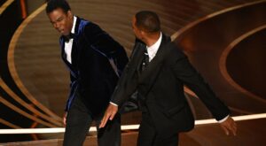 Ein Jahr später: Chris Rock bricht sein Schweigen zur Oscar-Ohrfeige von Will Smith