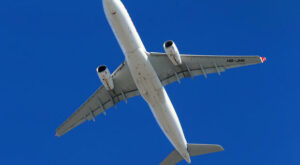 Verbrenner-Streit: Luftfahrt pocht auf Vorrang bei E-Fuel-Einsatz