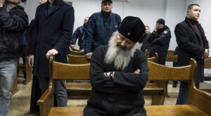 Ukraine: Warum Selenski zögert, russlandtreue Mönche aus dem Land zu werfen