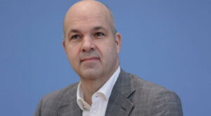 DIW-Chef im Interview: Marcel Fratzscher zur deutschen Industriepolitik: „Ich halte das für einen Irrweg“