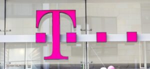 Digitalisierung: Deutsche Telekom-Aktie gefragt: Deutsche Telekom-Chef hofft auf schnellere Genehmigungsverfahren für Netzausbau