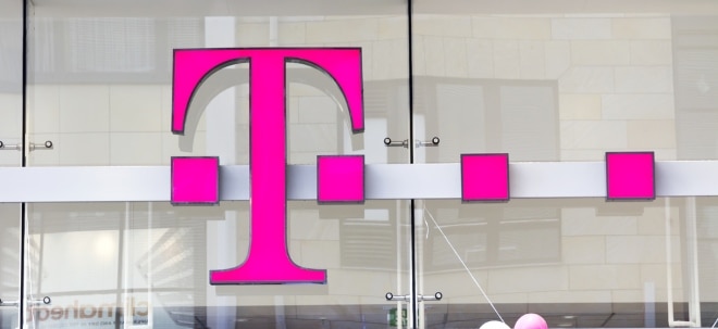 Digitalisierung: Deutsche Telekom-Aktie gefragt: Deutsche Telekom-Chef hofft auf schnellere Genehmigungsverfahren für Netzausbau