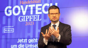 Handelsblatt GovTech-Gipfel: „Den Scheißdreck macht der Computer“: Justizminister Buschmann preist die Vorteile der Digitalisierung