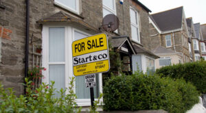 Immobilienmarkt: Zinsschock am Immobilienmarkt – Hypothekenzinsen bringen Hausbesitzer in Europa in Not
