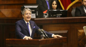 Korruptionsvorwürfe: Ecuadors Präsident löst in Korruptionsstreit Parlament auf
