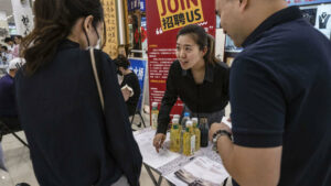 Erwerbslosigkeit: Jeder fünfte junge Chinese ist arbeitslos