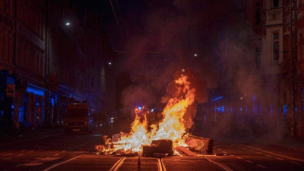 Demonstration: Krawalle in Leipzig eskalieren am Abend