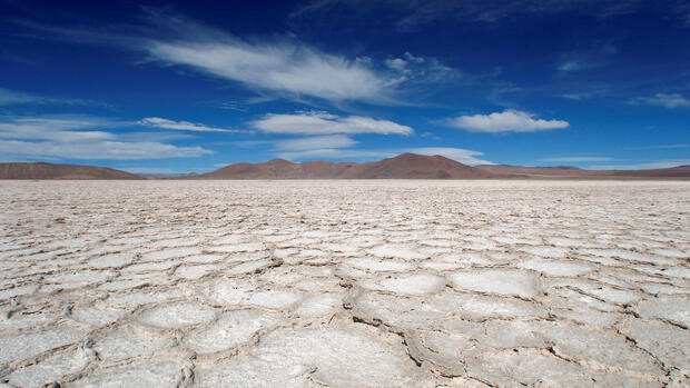 E-Mobilität: Russland und China investieren in Lithium-Förderung in Bolivien