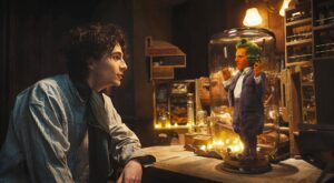 Rolle gestohlen: Kleinwüchsige Schauspieler üben Kritik an Hugh Grant als Oompa Loompa in „Wonka“