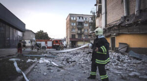 Ukraine-Krieg – Lage am Morgen: Selenski wirft Russland gezielten Angriff auf Rettungskräfte vor