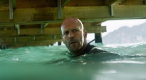 „Meg 2“ geht unter: Selbst Actionstar Jason Statham hat keine Chance gegen die Filme der Stunde