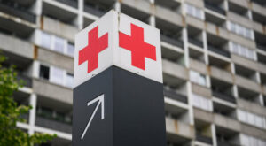 Gesundheitssystem: Krankenkassen werden teurer: „Wir befinden uns an einem Kipp-Punkt“