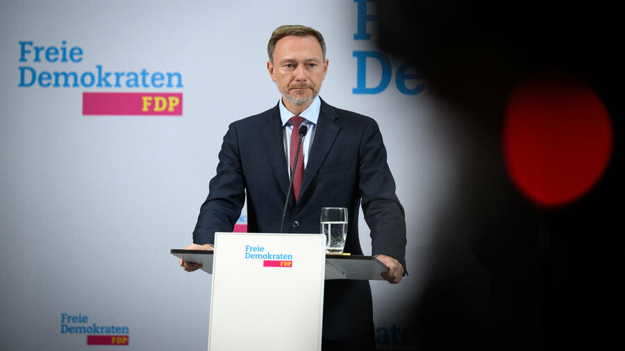 Partei in der Krise: FDP-Landes- und -Kommunalpolitiker: Koalitionspartner überdenken