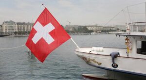 Wahlen in der Schweiz: Erste Hochrechnungen: Es zeichnet sich ein Rechtsruck ab