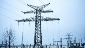Stromnetzausbau: Ampel-Koalition stellt sich gegen Freileitungen – trotz potenziell geringerer Stromkosten