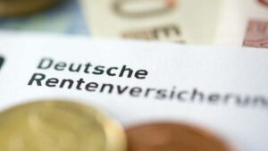 Altersvorsorge: Rente: Gemessen an der Wirtschaftskraft gehen die Kosten zurück