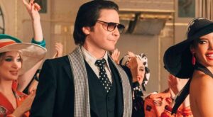 Becoming Karl Lagerfeld: Teaser-Trailer zur Disney-Serie