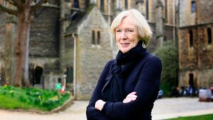 Interview mit der Historikerin Margaret MacMillan: „Wir müssen über den Krieg sprechen“