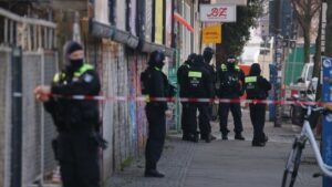Linksterrorismus: Zwei Männer bei RAF-Fahndung  in Berlin festgenommen