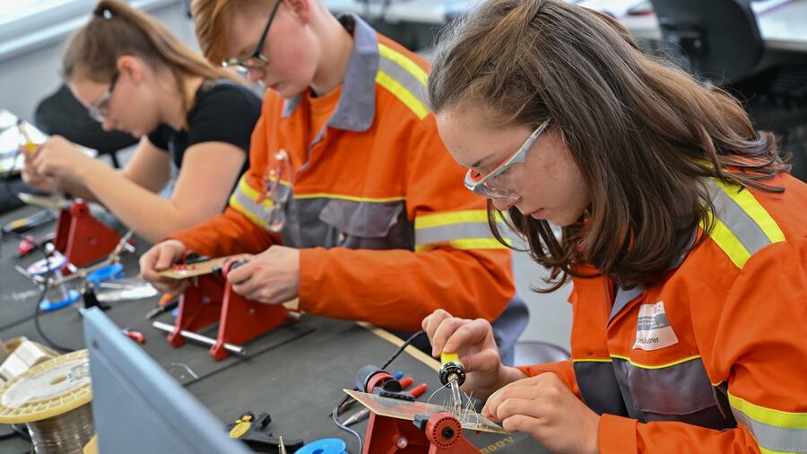 Arbeitsmarkt: Trauriger Rekord: Fast 2,9 Millionen junge Erwachsene ohne Berufsabschluss