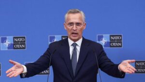 Ukraine-Krieg: Stoltenberg schlägt offenbar 100-Milliarden-Euro Nato-Paket für Ukraine vor