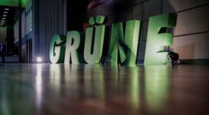 Neuorganisation: „Wir wollen die Kräfte verdoppeln“: Wirtschaftsvereinigungen der Grünen fusionieren
