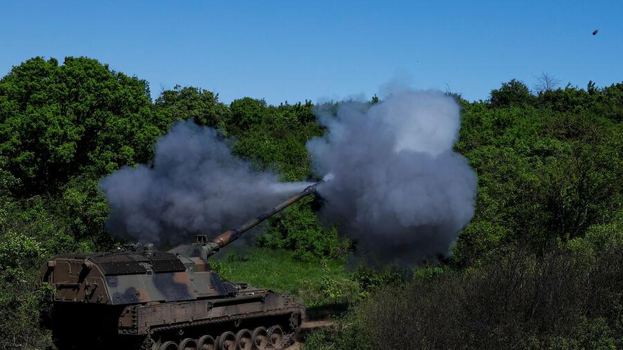 Ukraine-Krieg: Bundesregierung erlaubt Ukraine Waffeneinsatz gegen Ziele in Russland