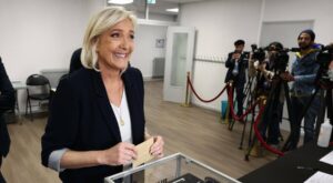 Europawahl: Le Pens Rechtsnationale gewinnen in Frankreich deutlich