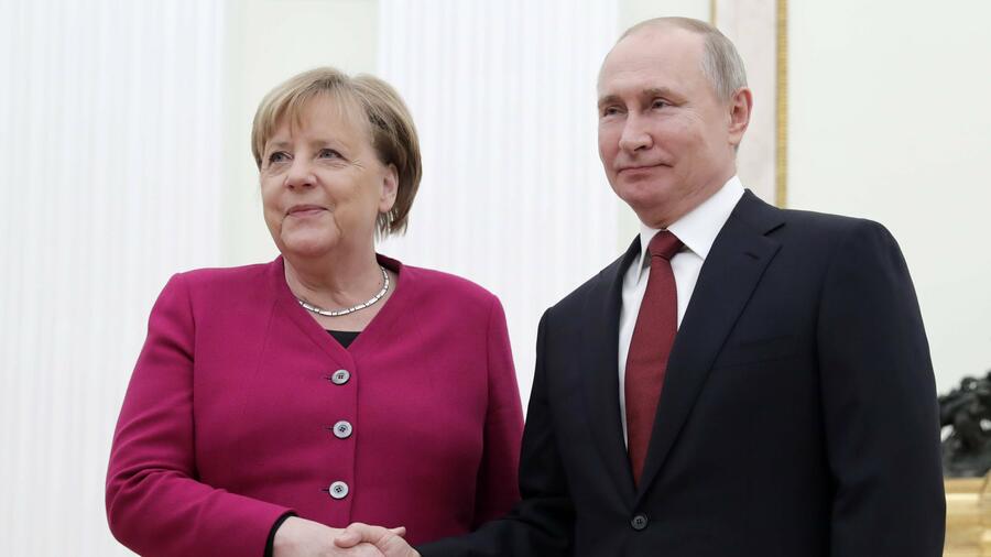 Nord Stream Pipeline: Merkel hat wichtige Informationen über Putins Erpressungsstrategie zurückgehalten